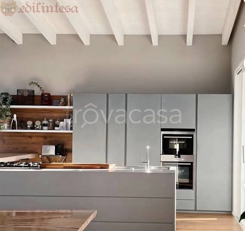 appartamento in vendita a Carugate