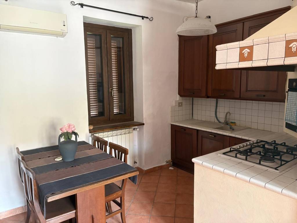 casa indipendente in vendita a Carugate