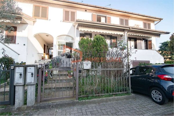 casa indipendente in vendita a Casarile