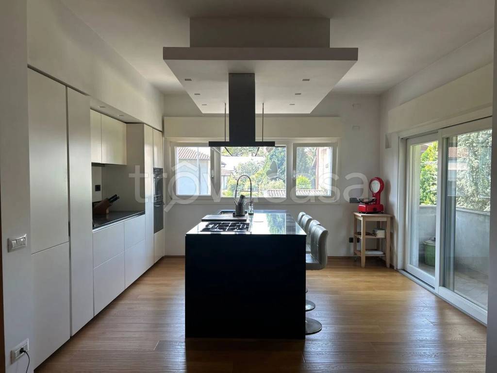 casa indipendente in vendita a Casarile