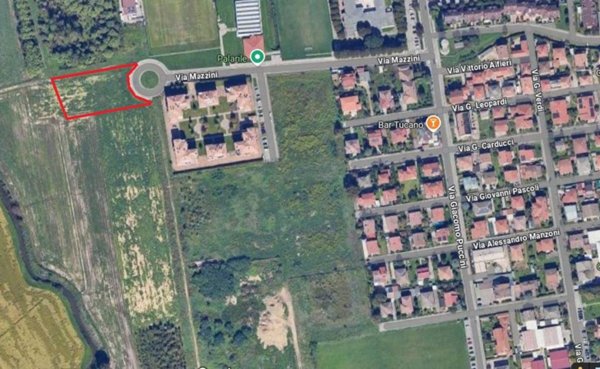 terreno edificabile in vendita a Casarile