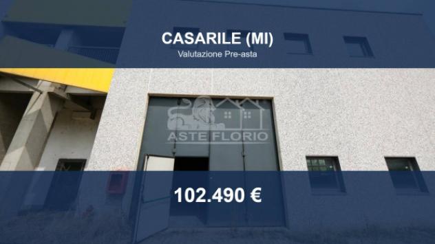 locale commerciale in vendita a Casarile