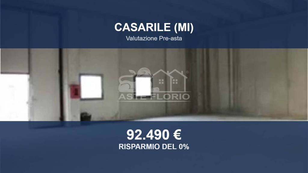 locale commerciale in vendita a Casarile