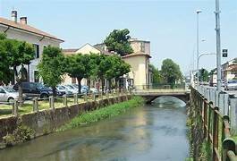 casa indipendente in vendita a Casarile