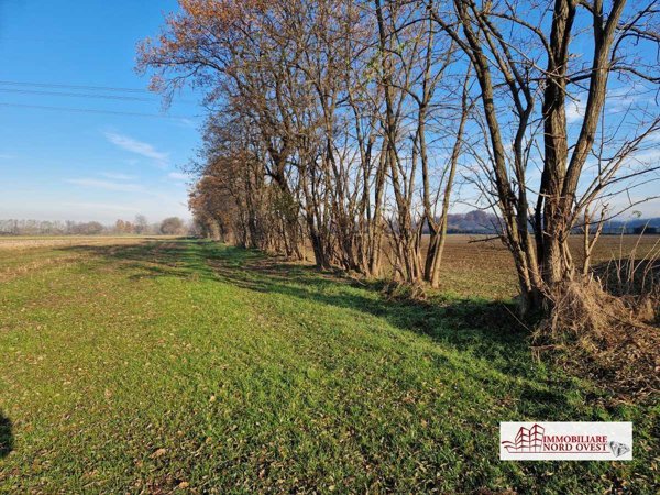 terreno agricolo in vendita a Casorezzo