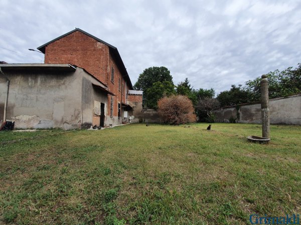 casa indipendente in vendita a Casorezzo