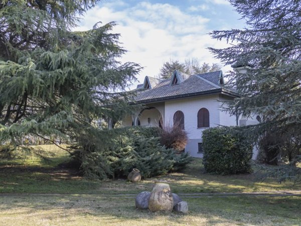 casa indipendente in vendita a Casorezzo