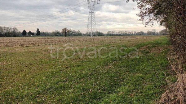 terreno edificabile in vendita a Casorezzo