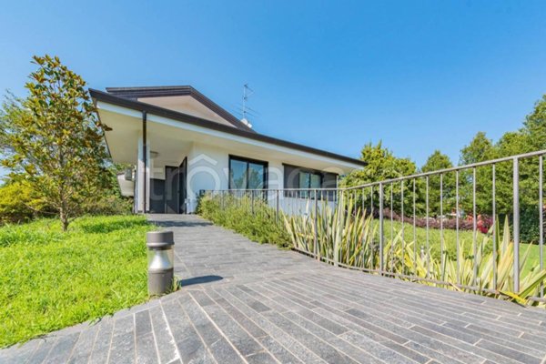 casa indipendente in vendita a Casorezzo