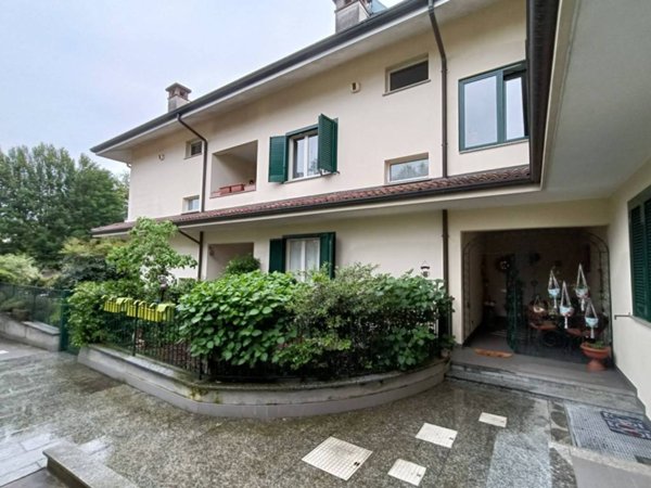 casa indipendente in vendita a Casorezzo