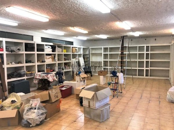 locale di sgombero in vendita a Casorezzo