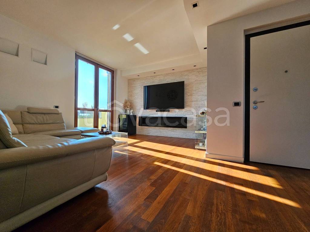 appartamento in vendita a Casorezzo