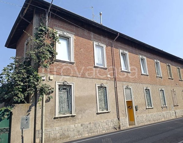 casa indipendente in vendita a Casorezzo