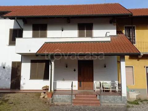 casa indipendente in vendita a Casorezzo