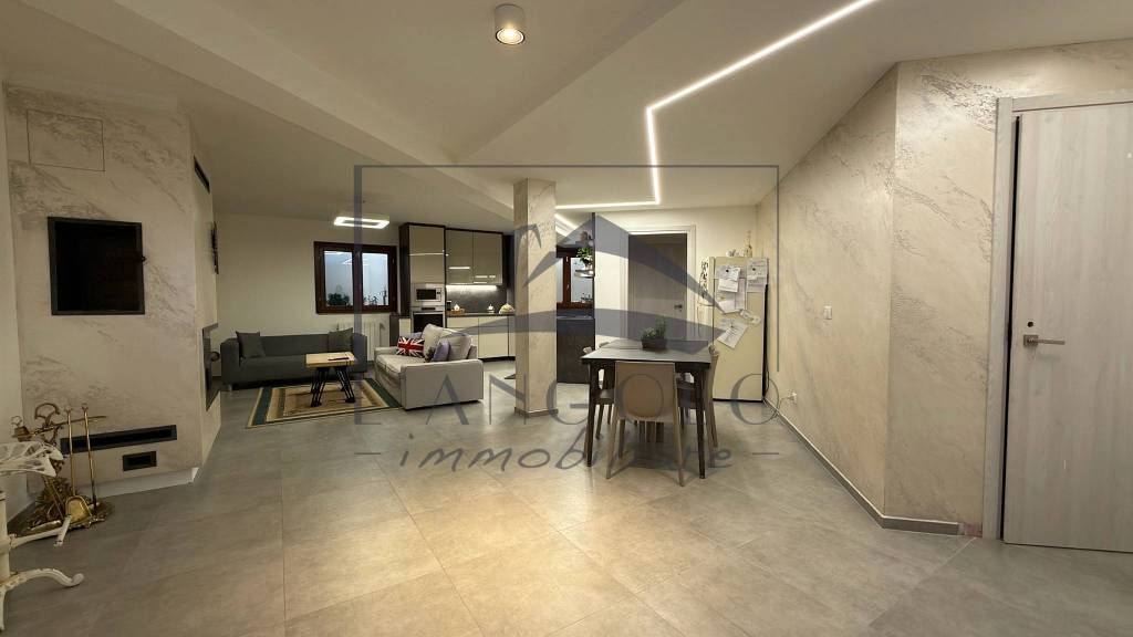 casa indipendente in vendita a Casorezzo