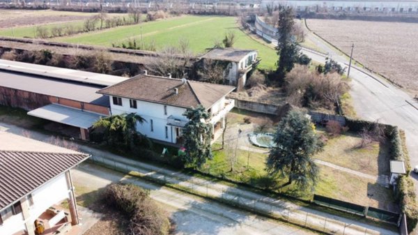 villa in vendita a Cassano d'Adda