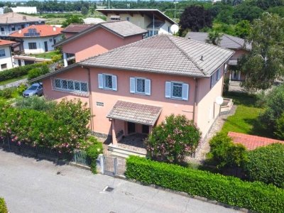 casa indipendente in vendita a Cassano d'Adda