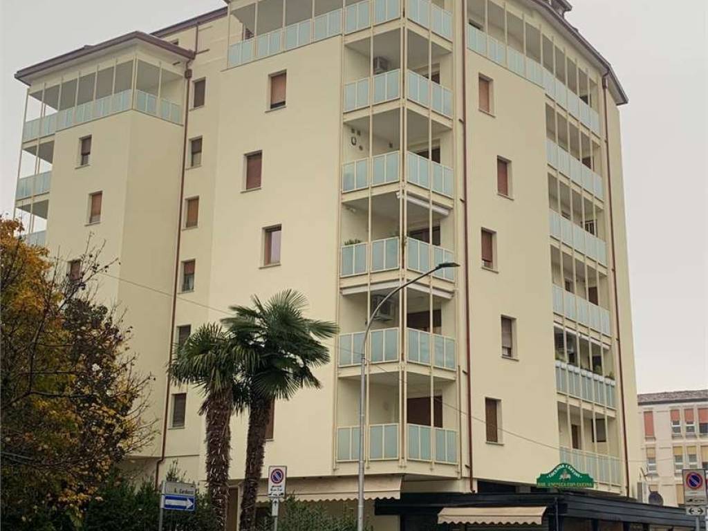 appartamento in vendita a Cassano d'Adda