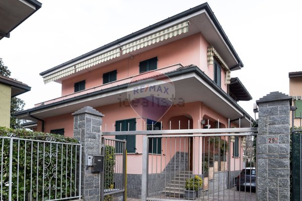 casa indipendente in vendita a Cassano d'Adda