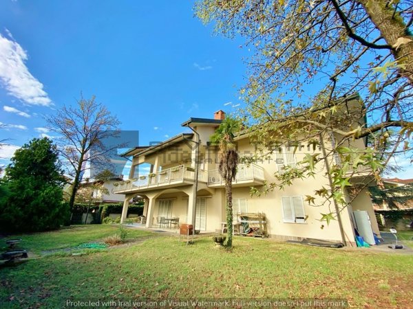 casa indipendente in vendita a Cassano d'Adda