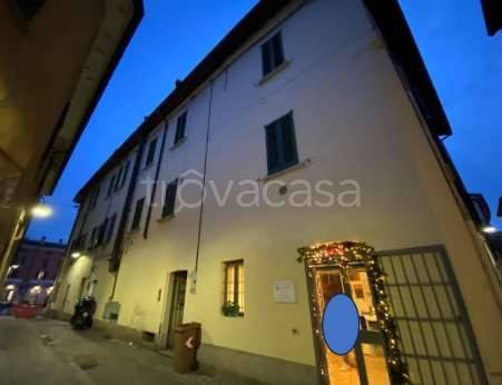 appartamento in vendita a Cassano d'Adda