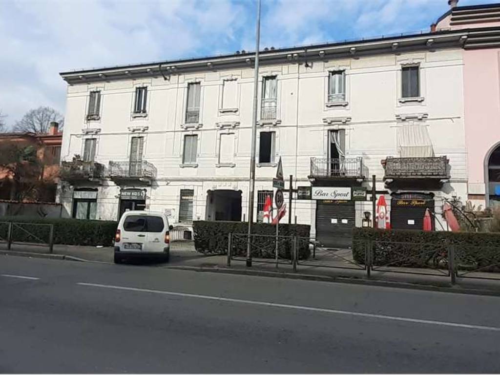 ufficio in vendita a Cassano d'Adda