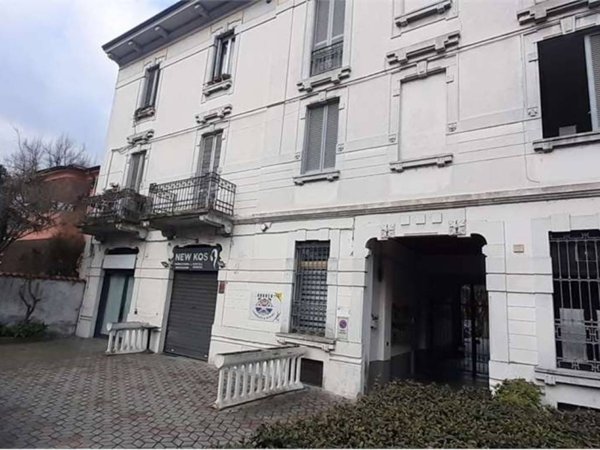 ufficio in vendita a Cassano d'Adda