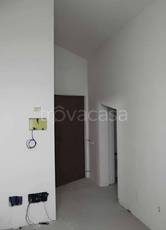 ufficio in vendita a Cassano d'Adda