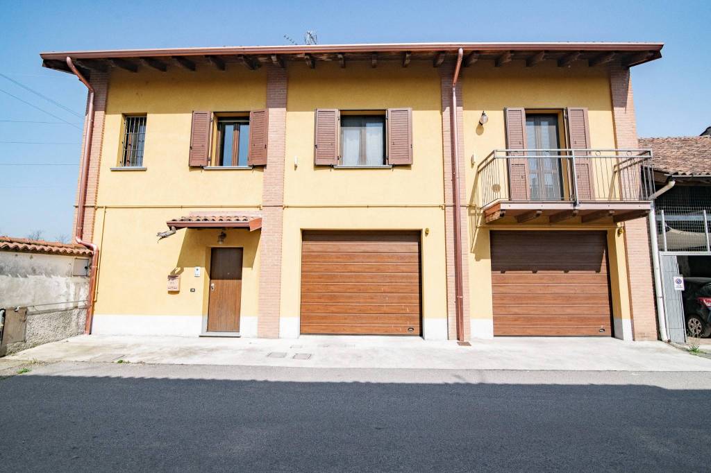 casa indipendente in vendita a Cassano d'Adda