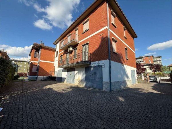 appartamento in vendita a Cassano d'Adda