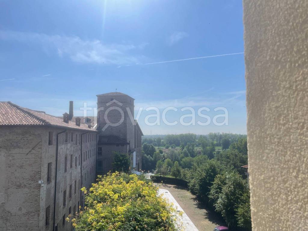 appartamento in vendita a Cassano d'Adda
