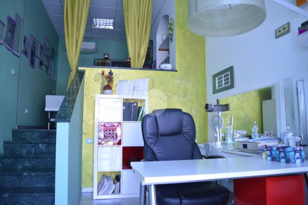 ufficio in vendita a Cassano d'Adda