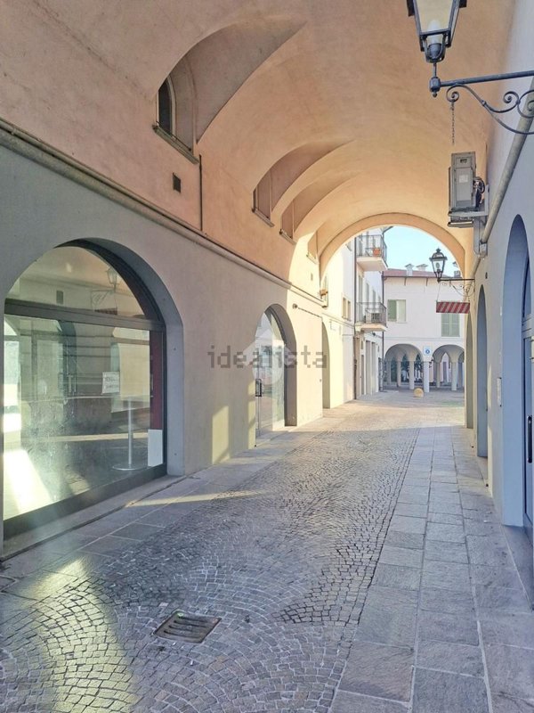 appartamento in vendita a Cassano d'Adda