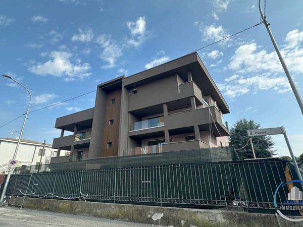 appartamento in vendita a Cassano d'Adda