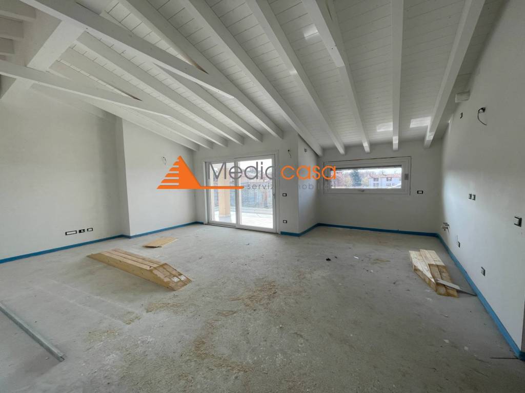 appartamento in vendita a Cassano d'Adda