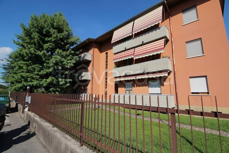 appartamento in vendita a Cassano d'Adda
