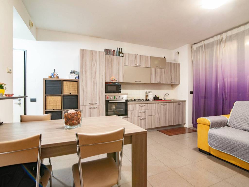 appartamento in vendita a Cassano d'Adda