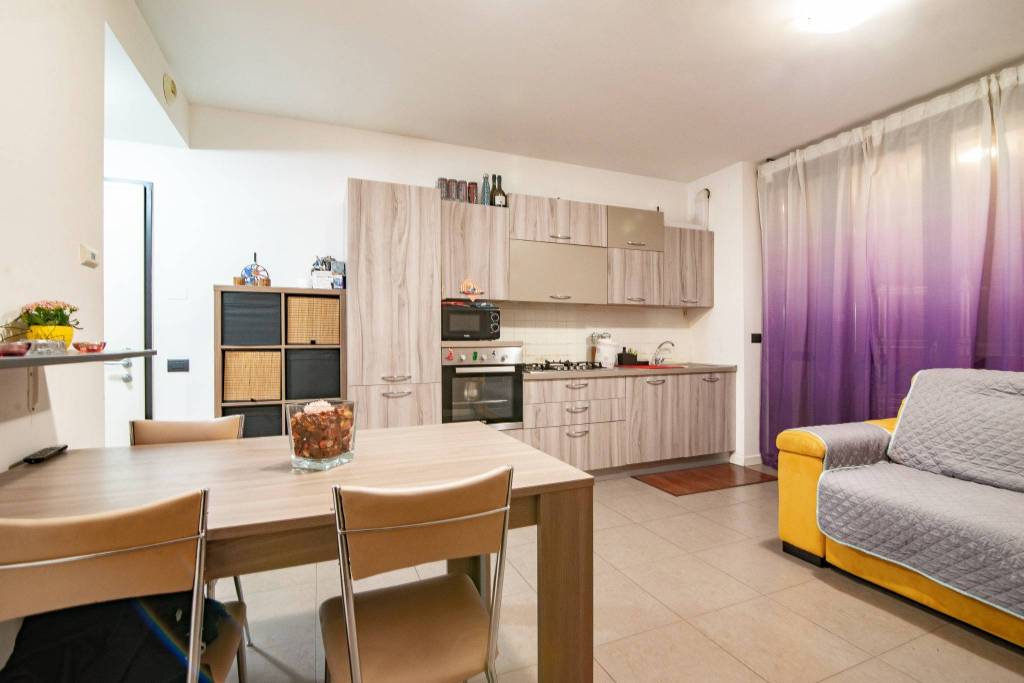 appartamento in vendita a Cassano d'Adda