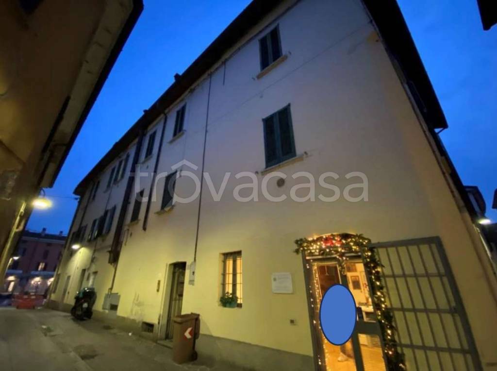 appartamento in vendita a Cassano d'Adda