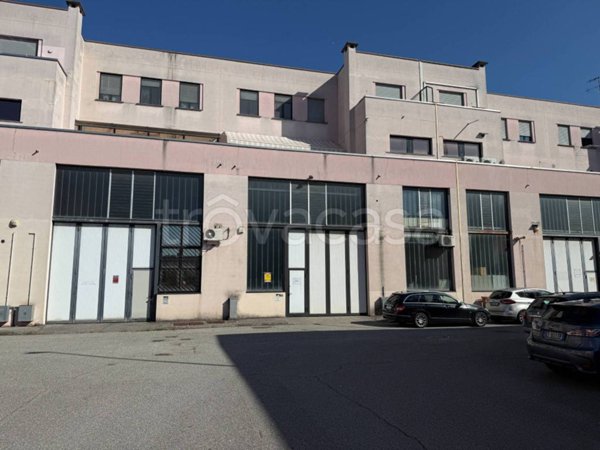 ufficio in vendita a Cassano d'Adda