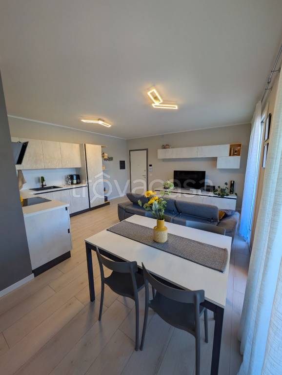 appartamento in vendita a Cassano d'Adda