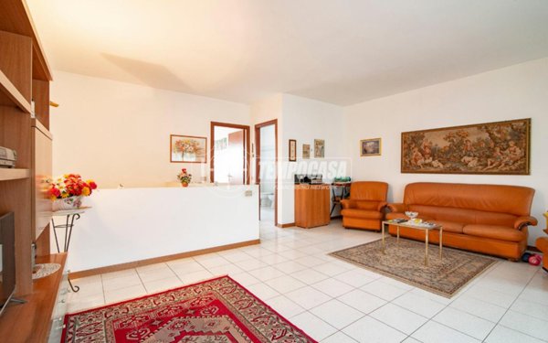 appartamento in vendita a Cassano d'Adda