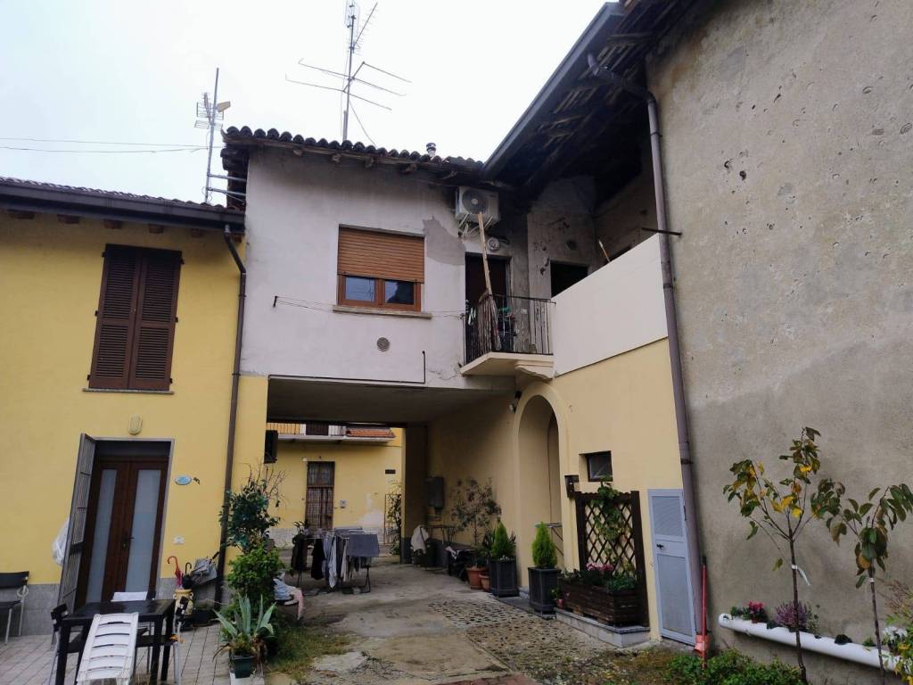 appartamento in vendita a Cassano d'Adda