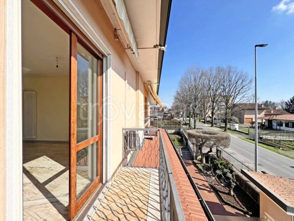 appartamento in vendita a Cassano d'Adda in zona Groppello d'Adda