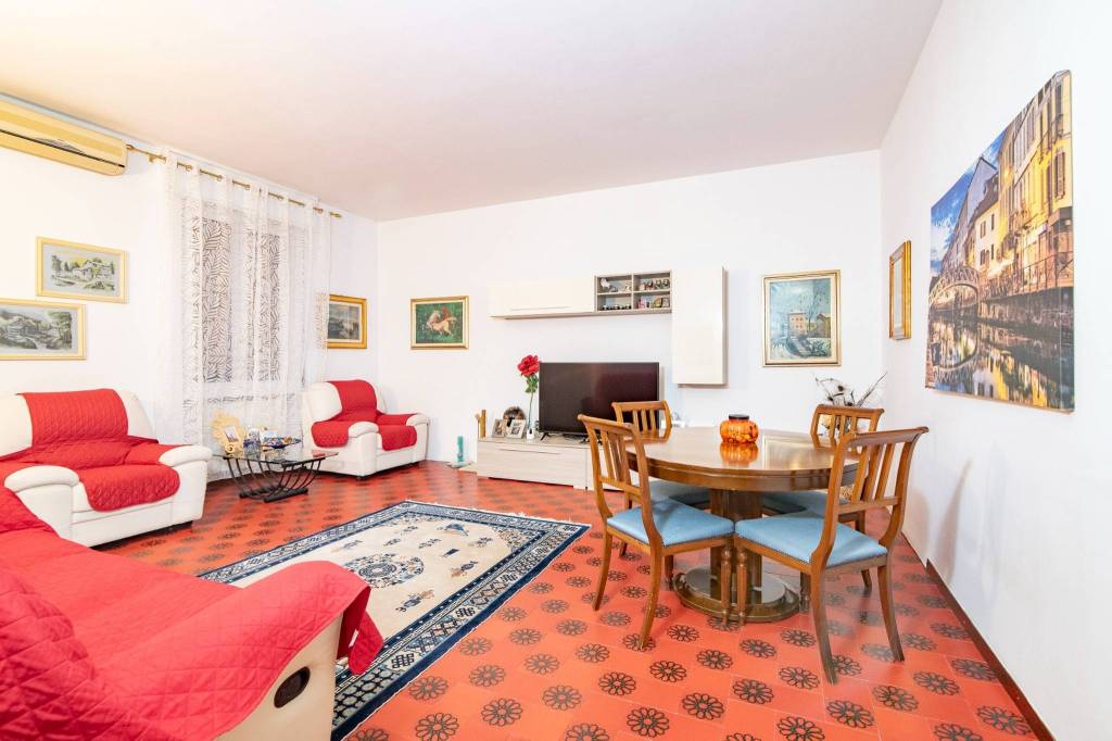 appartamento in vendita a Cassano d'Adda