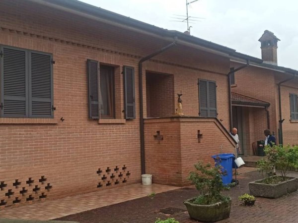 casa indipendente in vendita a Cassano d'Adda