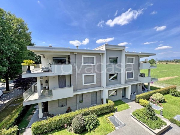 appartamento in vendita a Cassano d'Adda in zona Groppello d'Adda