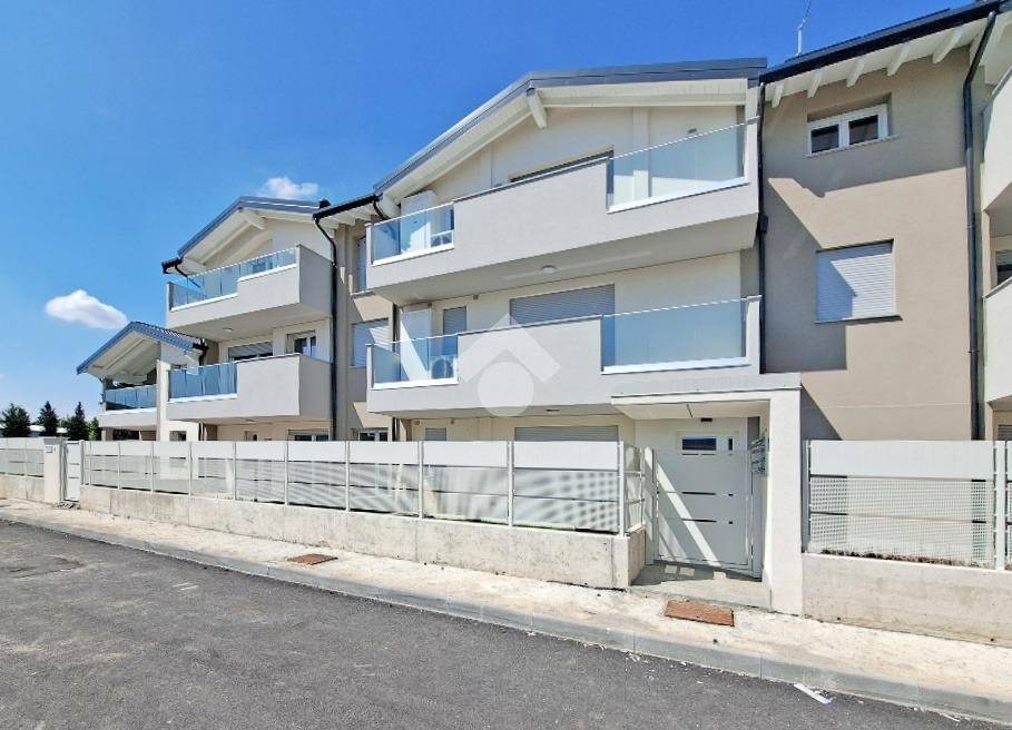 appartamento in vendita a Cassano d'Adda