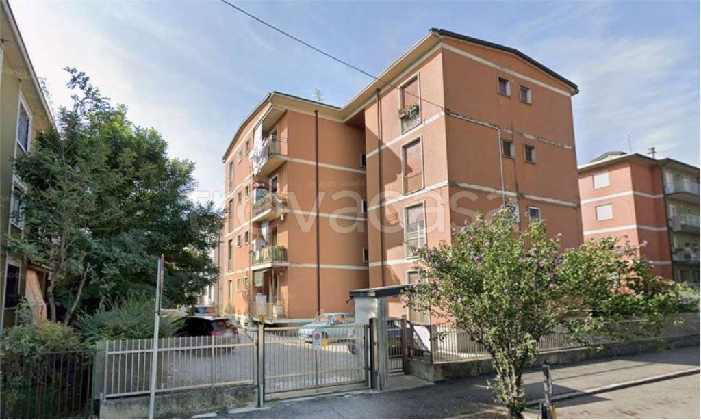 appartamento in vendita a Cassano d'Adda