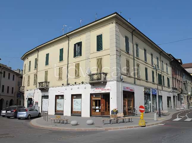 appartamento in vendita a Cassano d'Adda